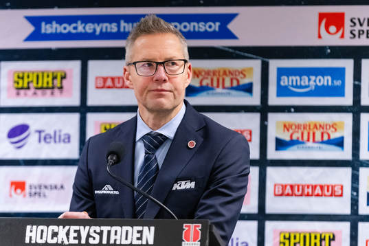 Örebros tränare Johan Hedberg