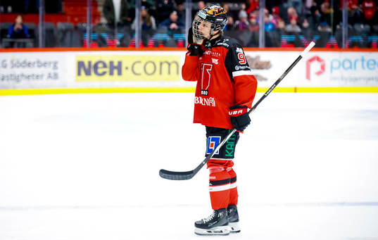 Örebros Melvin Fernström deppar