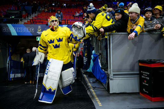 Goaltender Hugo Hävelid of Sweden