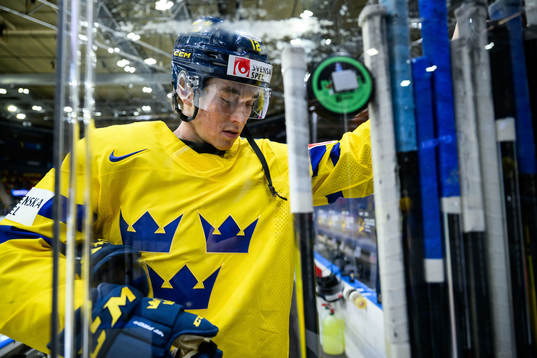 Noah Östlund of Sweden