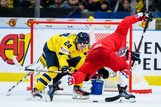 Tom Willander of Sweden and Sebastian Redlich of Czech