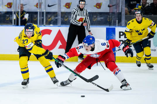 Zeb Forsfjäll of Sweden and Ales Cech of Czech Republic