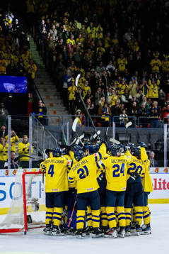 Players of Sweden celebrate