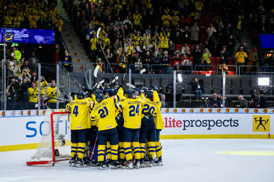 Players of Sweden celebrate