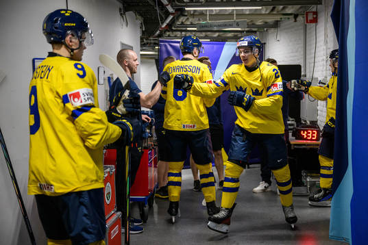 Anton Wahlberg and Equipment manager Jonas Landström of
