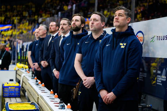 Physiotherapist Oscar Björsfält, Equipment manager Daniel