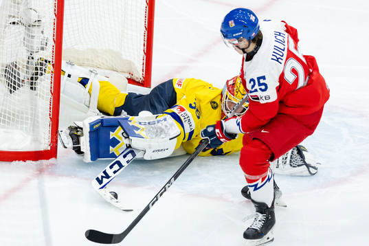 Goaltender Hugo Hävelid of Sweden and Jiri Kulich of Czech