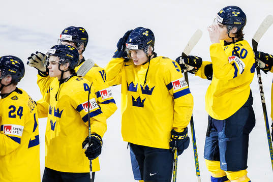 Players of Sweden celebrate