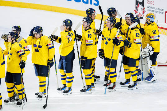 Players of Sweden celebrate