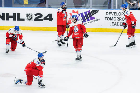 Players of Czech Republic look dejected