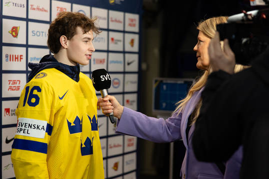 Felix Unger Sörum of Sweden is interviewed