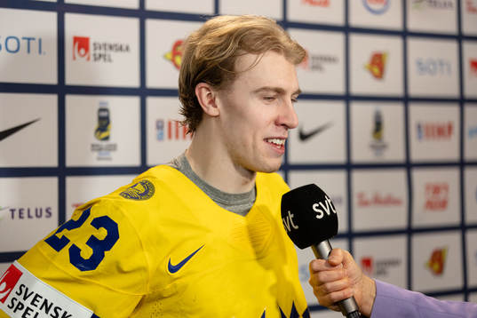 Jonathan Lekkerimäki of Sweden is interviewed