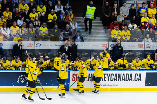 Players and staff of Sweden