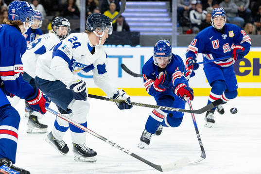 Aleksanteri Kaskimaki of Finland and Gavin Brindley of USA