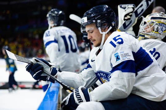 Jesse Pulkkinen of Finland looks dejected