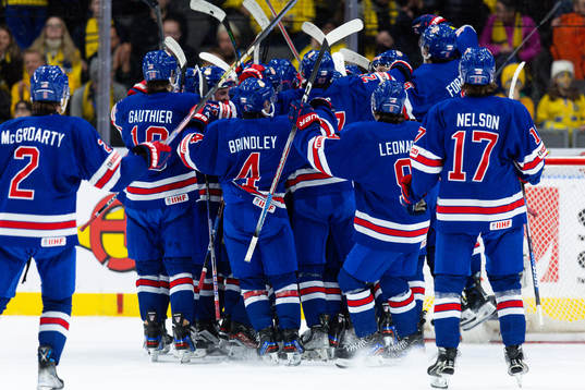 Players of USA celebrate