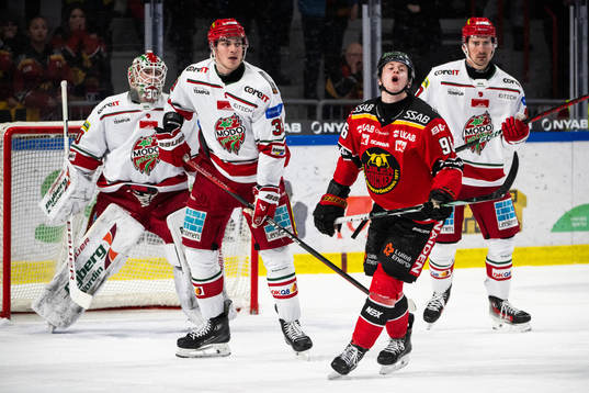 Luleås Pontus Andreasson reagerar