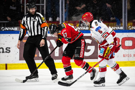 Luleås Linus Omark och MoDos August Berg