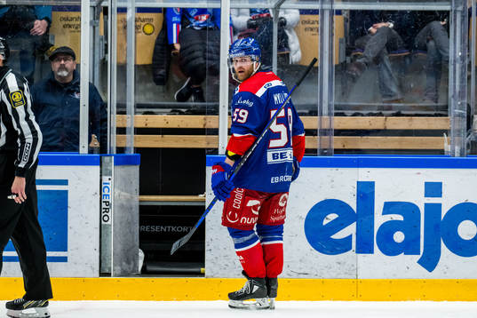 Oskarshamns Anton Mylläri vid utvisningsbåset