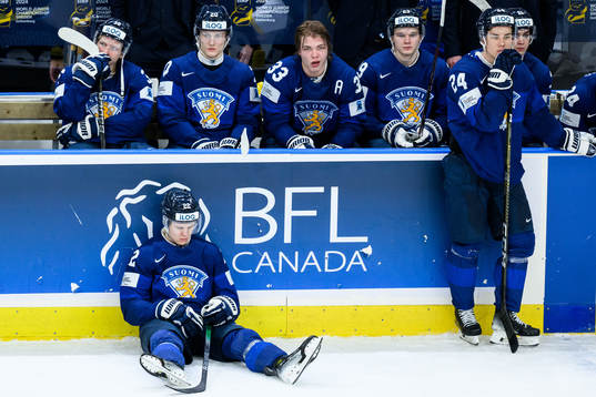Players of Finland look dejected