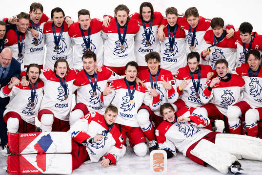 The team of Czech Republic celebrates