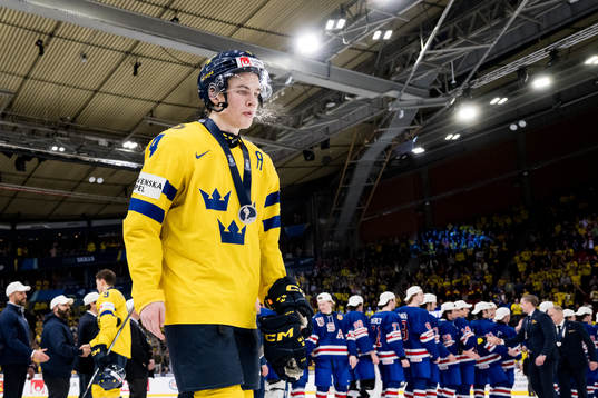 Axel Sandin-Pellikka of Sweden looks dejected