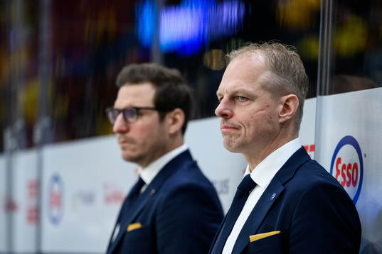 Assistant coach Alexander Steen and Head coach Magnus
