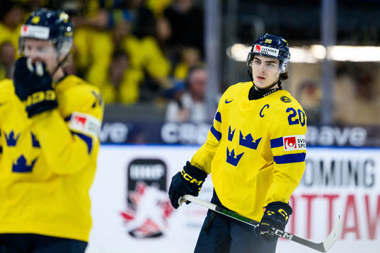 Liam Öhgren of Sweden looks dejected