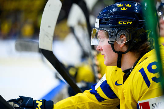 Rasmus Rudslätt of Sweden looks dejected