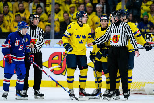 Anton Wahlberg of Sweden reacts