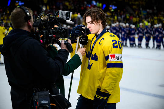 Liam Öhgren of Sweden in tears
