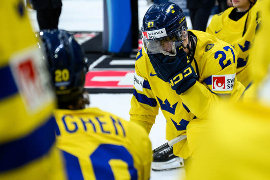 Oskar Pettersson of Sweden looks dejected