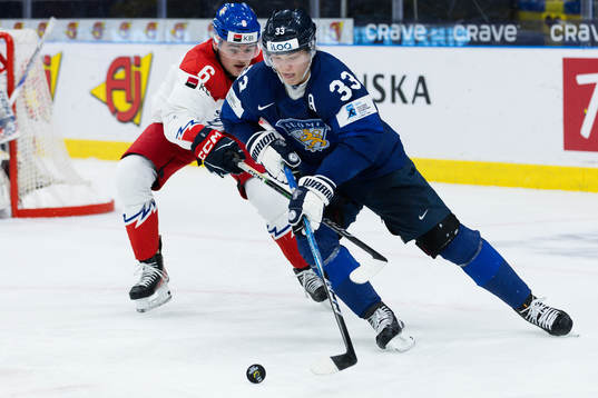 Ales Cech of Czech Republic and Jani Nyman of Finland