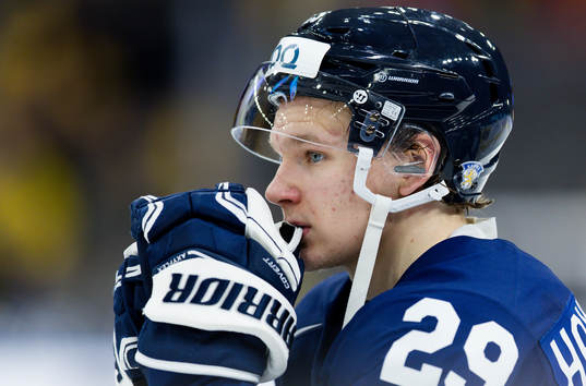 Lenni Hameenaho of Finland looks dejected