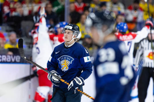 Kasper Kulonummi of Finland looks dejected
