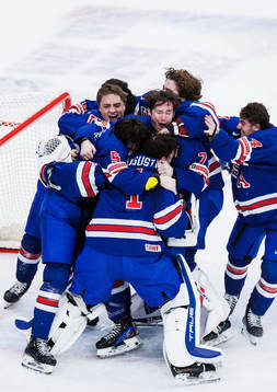 Players of USA celebrate