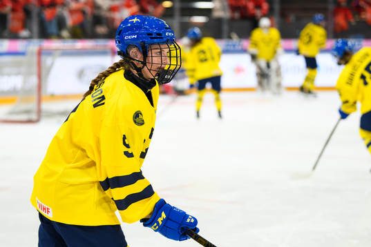 Evelina Arvidsson of Sweden