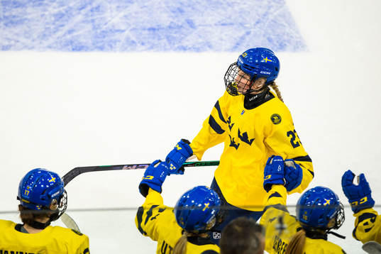 Isabelle Leijonhielm of Sweden celebrates