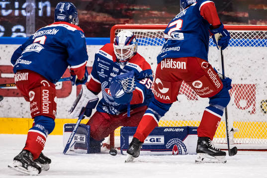 Oskarshamns målvakt Emil Kruse