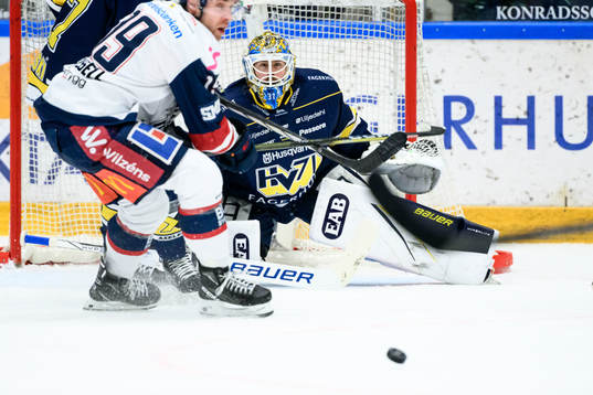 HV71s målvakt Joni Ortio