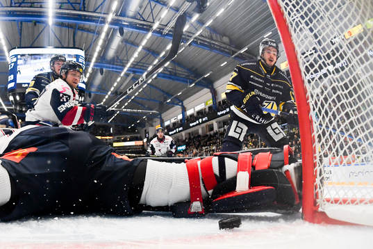 HV71s Isac Brännström gör 3-0