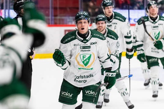 Färjestads Patrik Lundh jublar