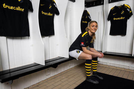 AIKs nyförvärv  Ellen Schampi