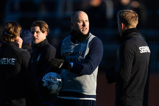 IFK Göteborgs tränare Jens Berthel Askou och Oscar Wendt