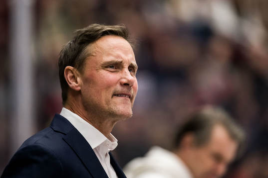 Frölundas tränare Roger Rönnberg deppar