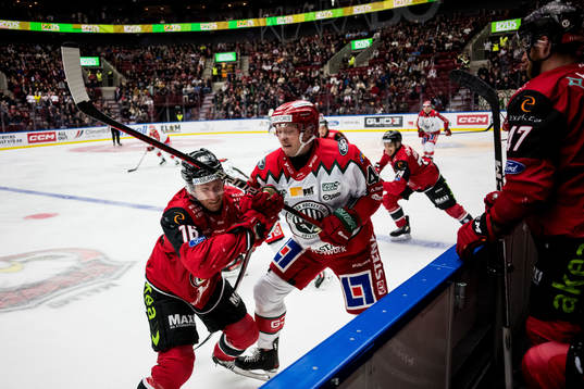 Malmö Redhawks Matias Lassen och Frölundas Carl Klingberg