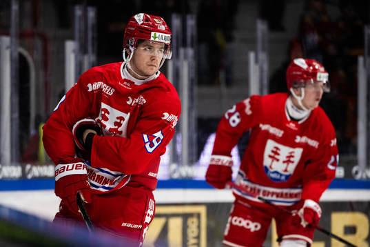 Timrås Filip Hållander