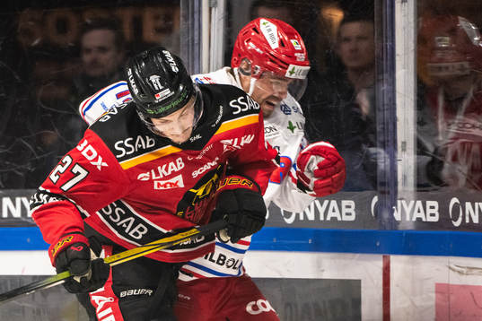 Luleås Oskari Laaksonen och Timrås Emil Pettersson