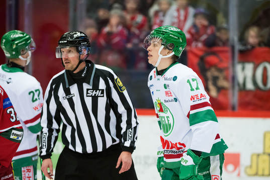 Rögles Simon Zether deppar