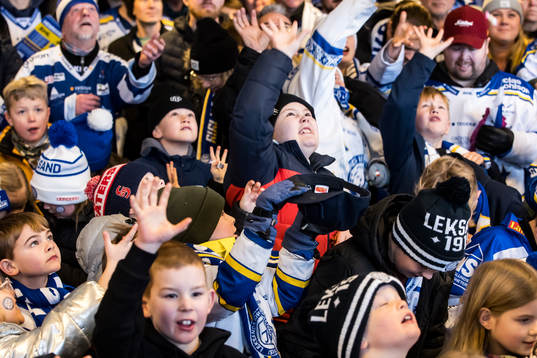 under ishockeymatchen i SHL mellan Leksand och Oskarshamn